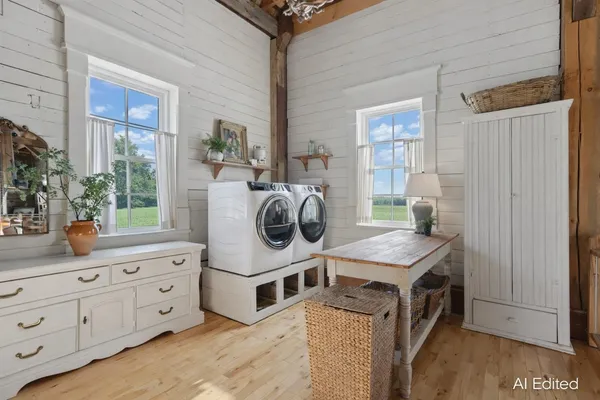 $849,000 | 33511 Old Mill Drive, Lone Rock, WI 53556