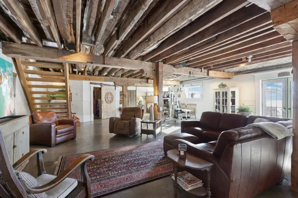 $849,000 | 33511 Old Mill Drive, Lone Rock, WI 53556