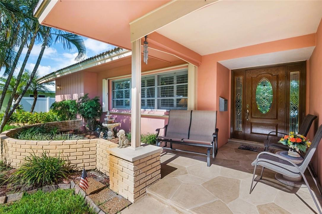49 Southwest 10th Drive Boca Raton, FL 33486 - Photo 1 of 30 Photo 1