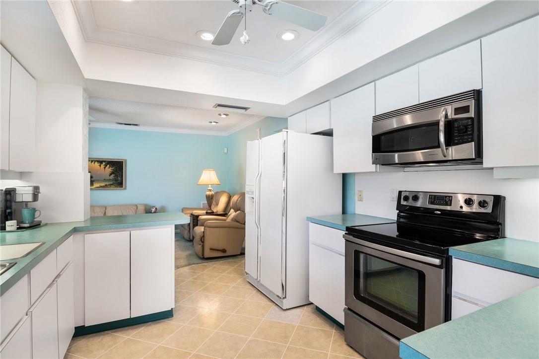 49 Southwest 10th Drive Boca Raton, FL 33486 - Photo 14 of 30 Photo 14