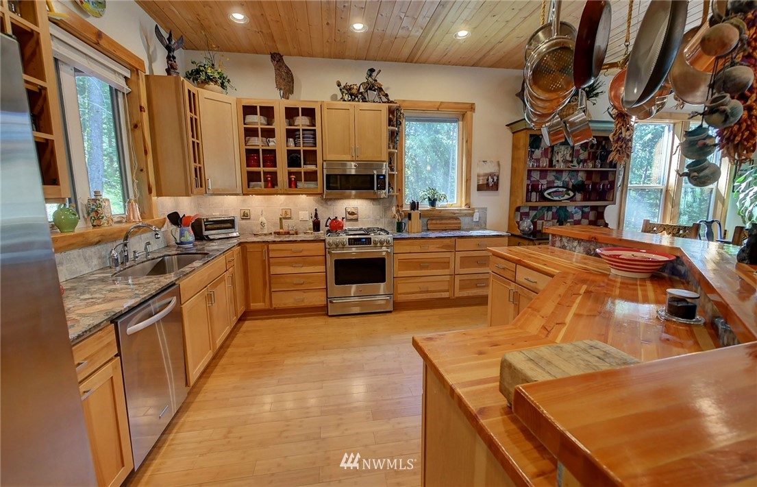 20 Mustard Mountain Road Winthrop, WA 98862 - Photo 9 of 25 Gallery Image 9