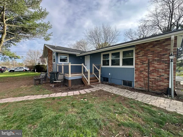 $2,600 | 100 Cherry Hill Drive, Winchester, VA 22602