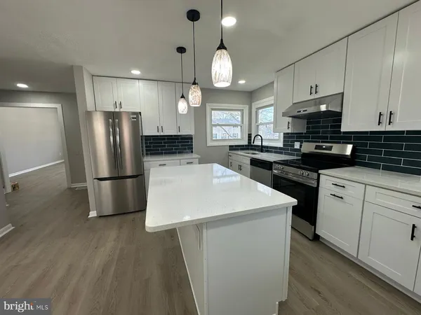 $2,600 | 100 Cherry Hill Drive, Winchester, VA 22602