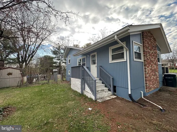 $2,600 | 100 Cherry Hill Drive, Winchester, VA 22602