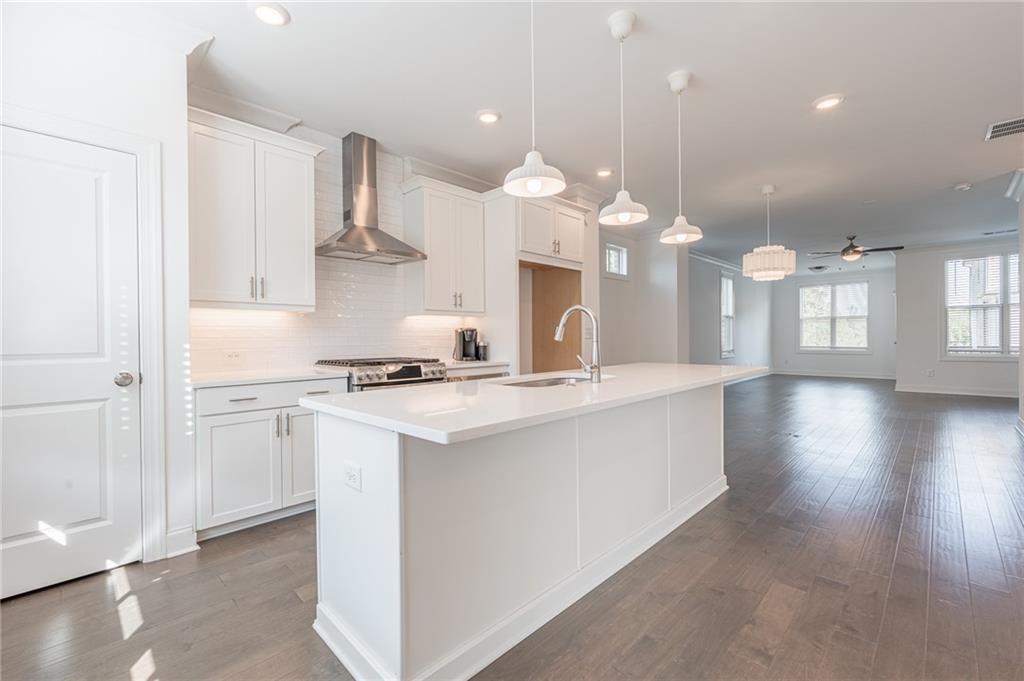 4570 Sims Park Suwanee, GA 30024 - Photo 5 of 41