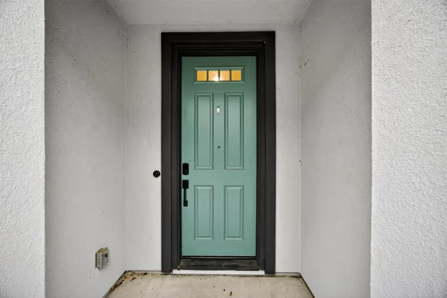 a view of an entryway of a house