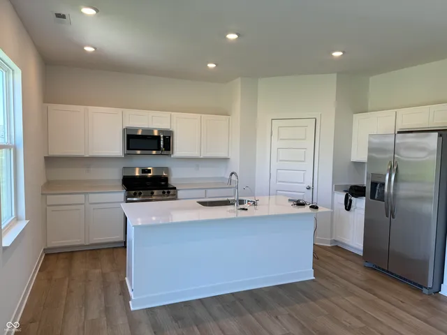 $2,499 | 1048 Bald Tree Drive, Westfield, IN 46074