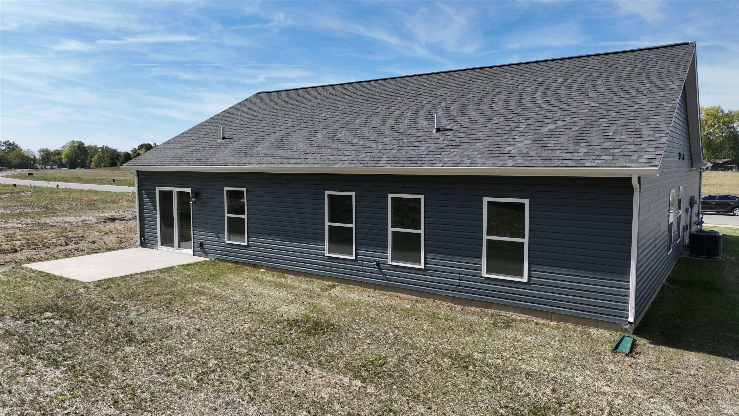 228 West Vine Street Delphi, IN 46923 - Photo 3 of 19