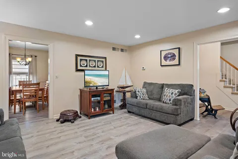 $515,000 | 31331 Coventry Drive, Lewes, DE 19958