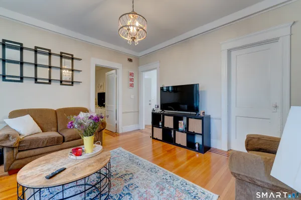 $995,000 | 816 Orange Street, New Haven, CT 06511