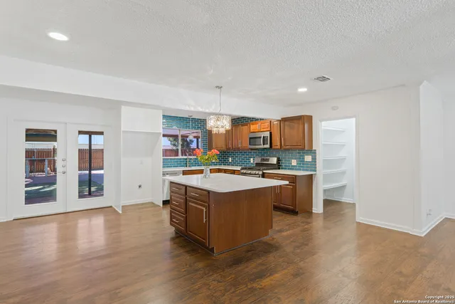 $275,000 | 5110 Village Row, San Antonio, TX 78218