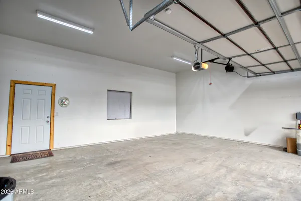 $699,000 | 2010 Christmas Pine Road, Overgaard, AZ 85933