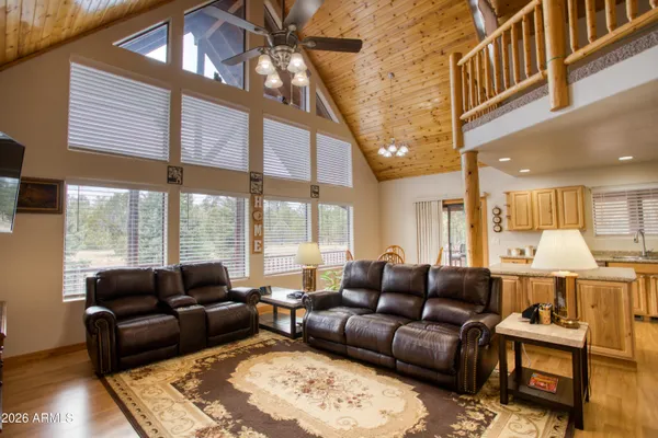 $699,000 | 2010 Christmas Pine Road, Overgaard, AZ 85933