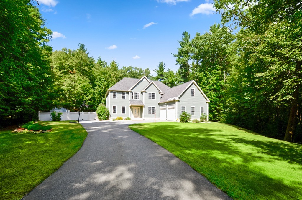 119 Lyman Road Berlin, MA 01503 - Photo 2 of 30 Gallery Image 2