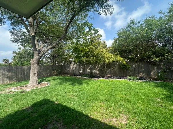 $2,150 | 1514 Lobo Mountain Lane, Round Rock, TX 78664