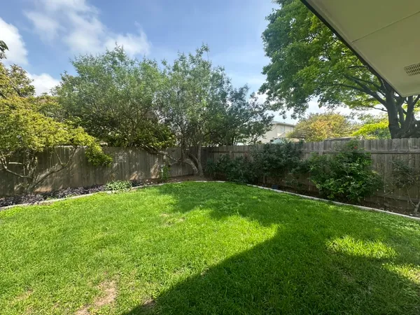 $2,150 | 1514 Lobo Mountain Lane, Round Rock, TX 78664