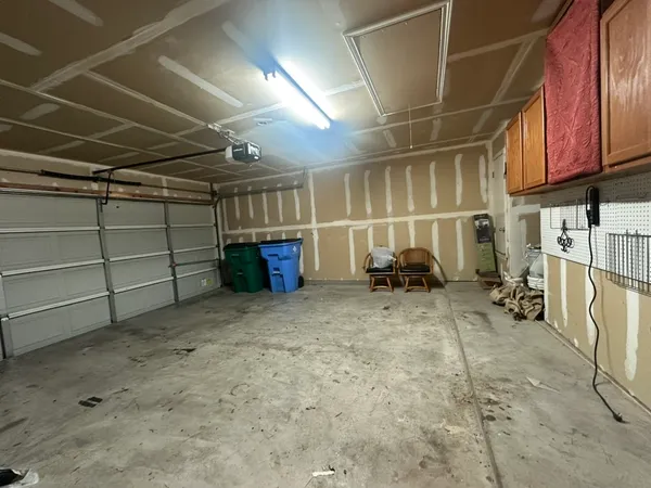 $2,150 | 1514 Lobo Mountain Lane, Round Rock, TX 78664