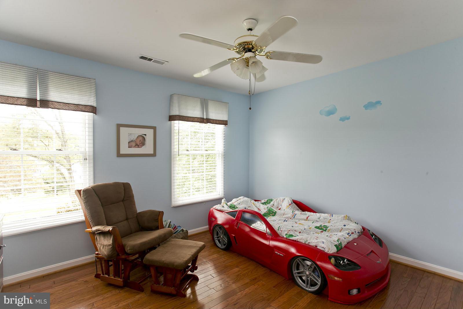 343 Warm Springs Road Winchester, VA 22603 - Photo 22 of 30 Bedroom