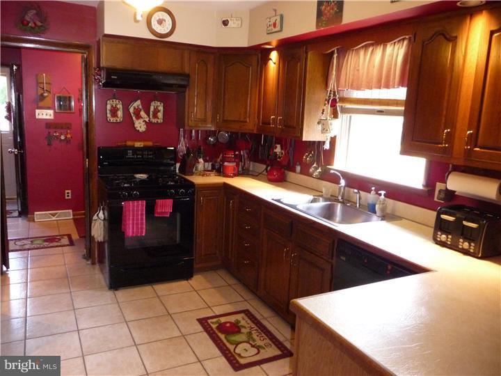 134 Walnut Run Road Landenberg, PA 19350 - Photo 11 of 25 Kitchen