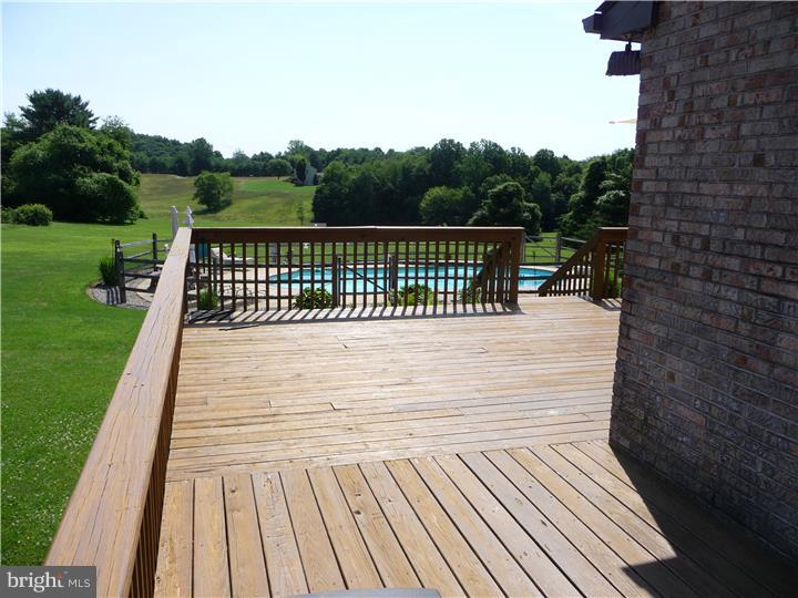 134 Walnut Run Road Landenberg, PA 19350 - Photo 4 of 25 Deck
