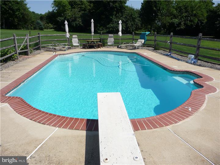 134 Walnut Run Road Landenberg, PA 19350 - Photo 7 of 25 Pool