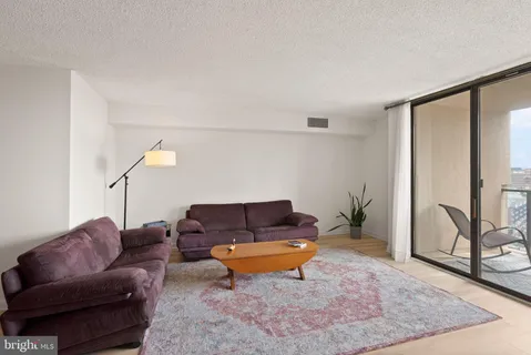 $595,000 | 1101 South Arlington Ridge Road, Unit 608, Arlington, VA 22202