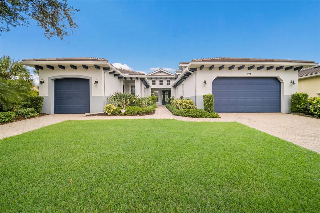 921 Riverscape Street Bradenton, FL 34208 - Photo 1 of 88 Gallery Image 1