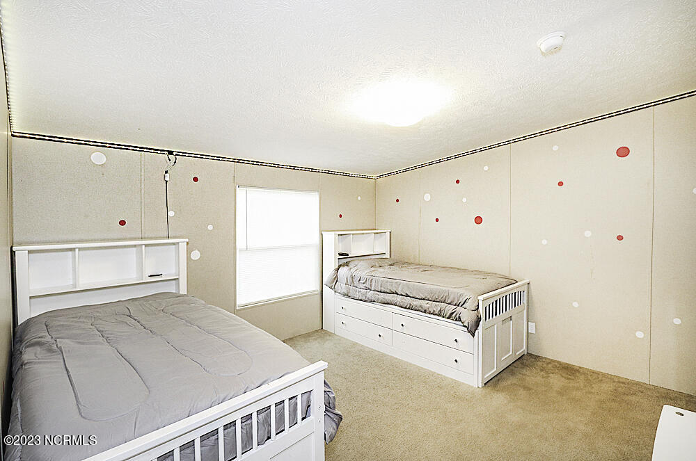 10000 Smith Road Middlesex, NC 27557 - Photo 11 of 16 Large walk in closet!