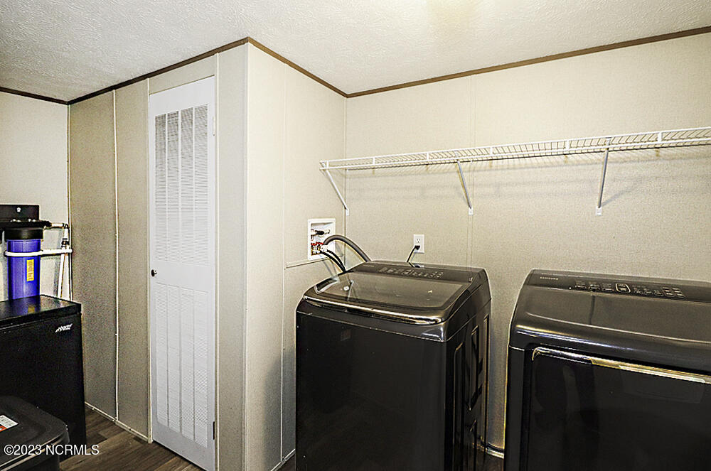 10000 Smith Road Middlesex, NC 27557 - Photo 16 of 16 Spacious with storage!