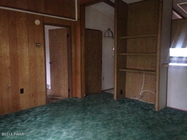 227 10th Street Matamoras, PA 18336 - Photo 6 of 8