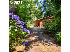 41565 Deerhorn Road Springfield, OR 97478 - Photo 5 of 26 Gallery Image 5
