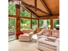 41565 Deerhorn Road Springfield, OR 97478 - Photo 8 of 26 Gallery Image 8