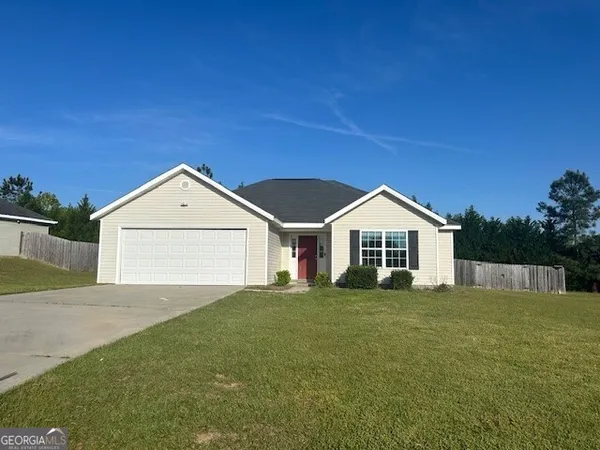 $1,700 | 207 North Bridgeport Drive, Statesboro, GA 30461