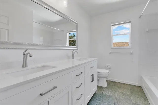 $425,000 | 1259 Ballyshannon Parkway, Orlando, FL 32828