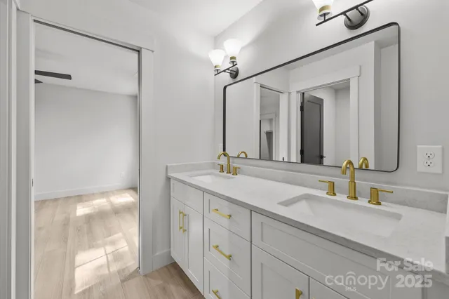 $524,900 | 44389 Highway 52, Richfield, NC 28137