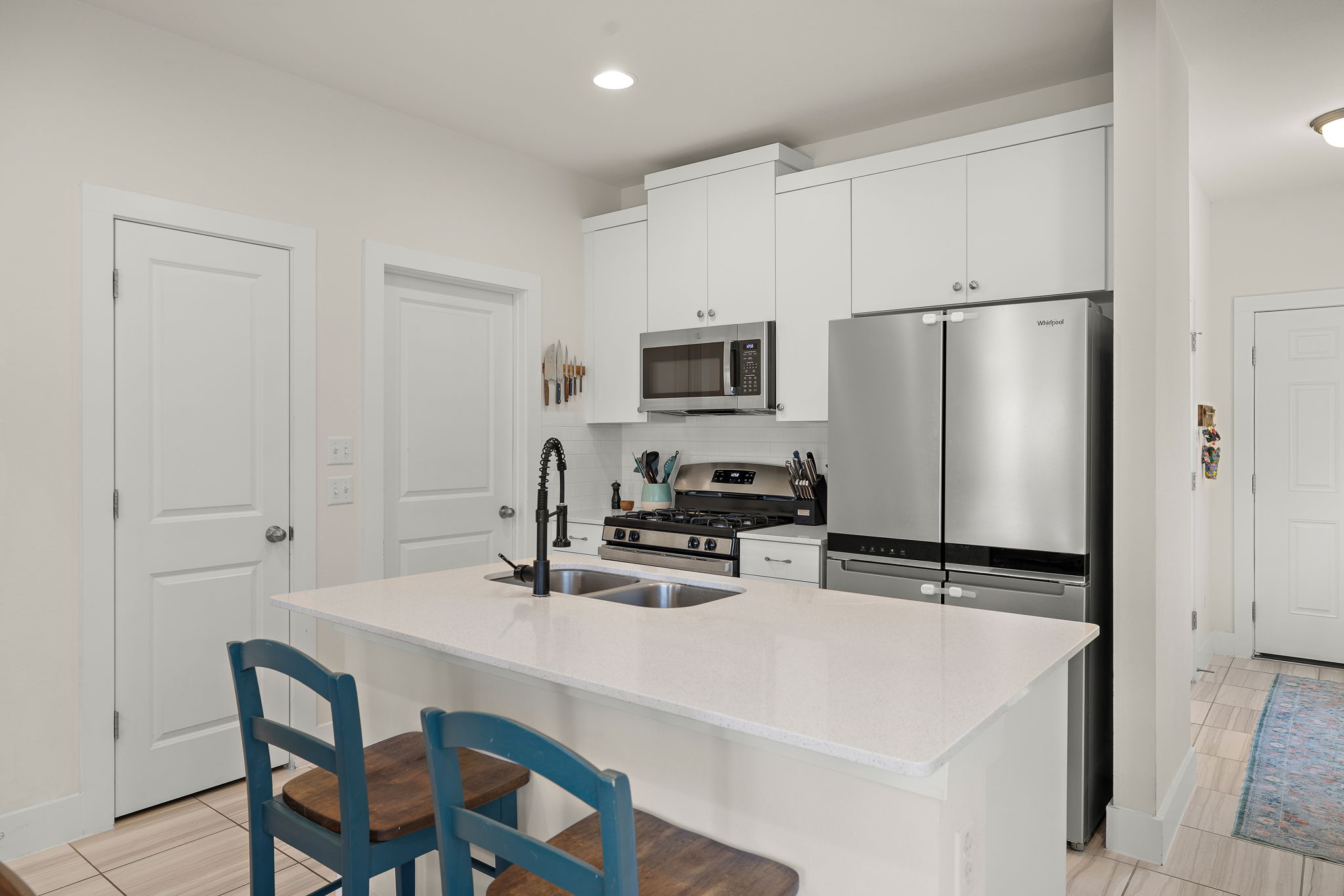 532 White Steppe Way, Unit 252 Georgetown, TX 78626 - Photo 4 of 28
