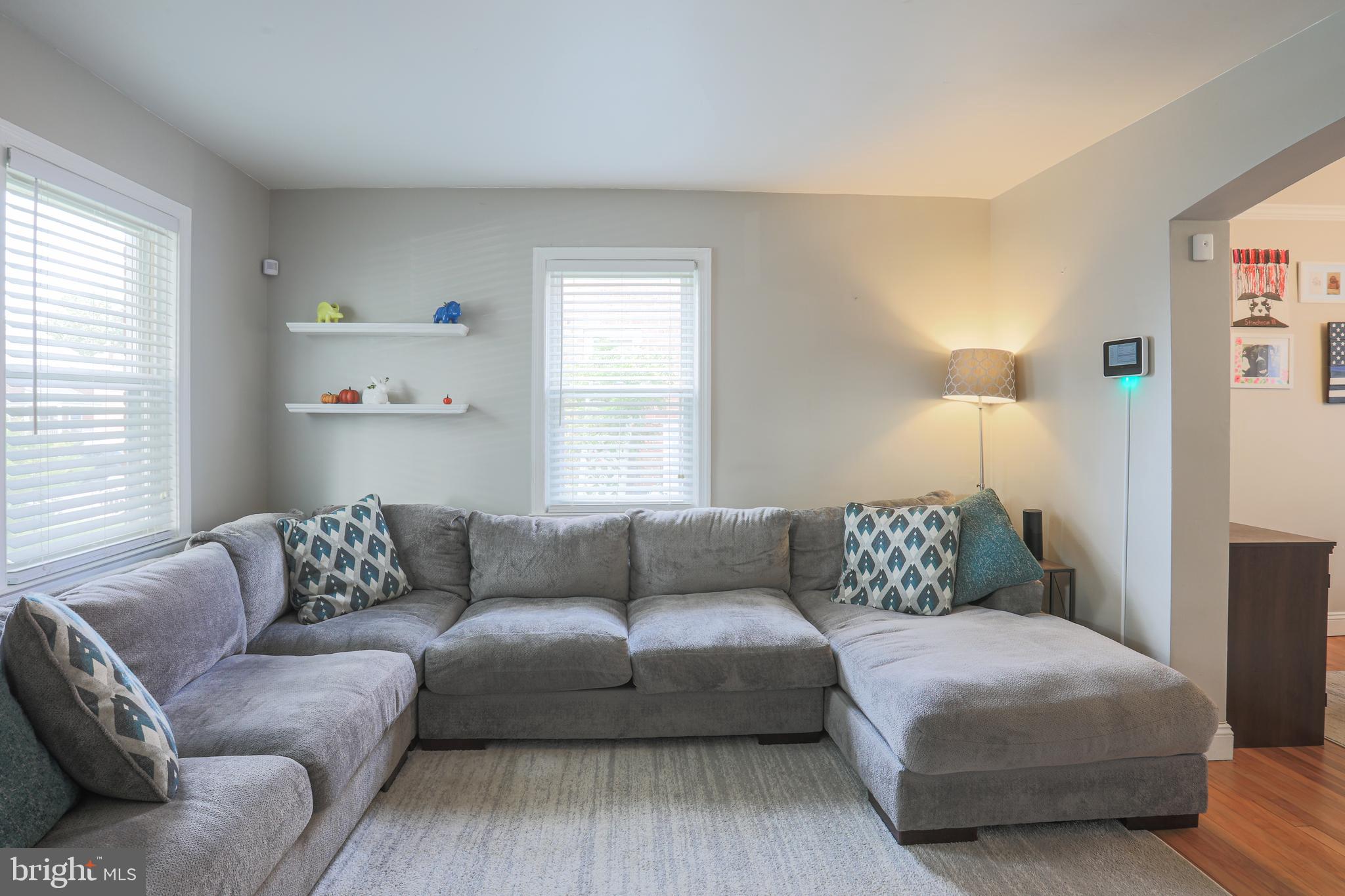 8323 Ridgely Oak Road Baltimore, MD 21234 - Photo 8 of 42