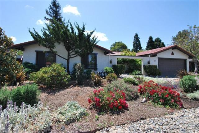 26 Oxford Court Santa Rosa, CA 95403 - Photo 1 of 1 Welcome to 26 Oxford Court in Larkfield!