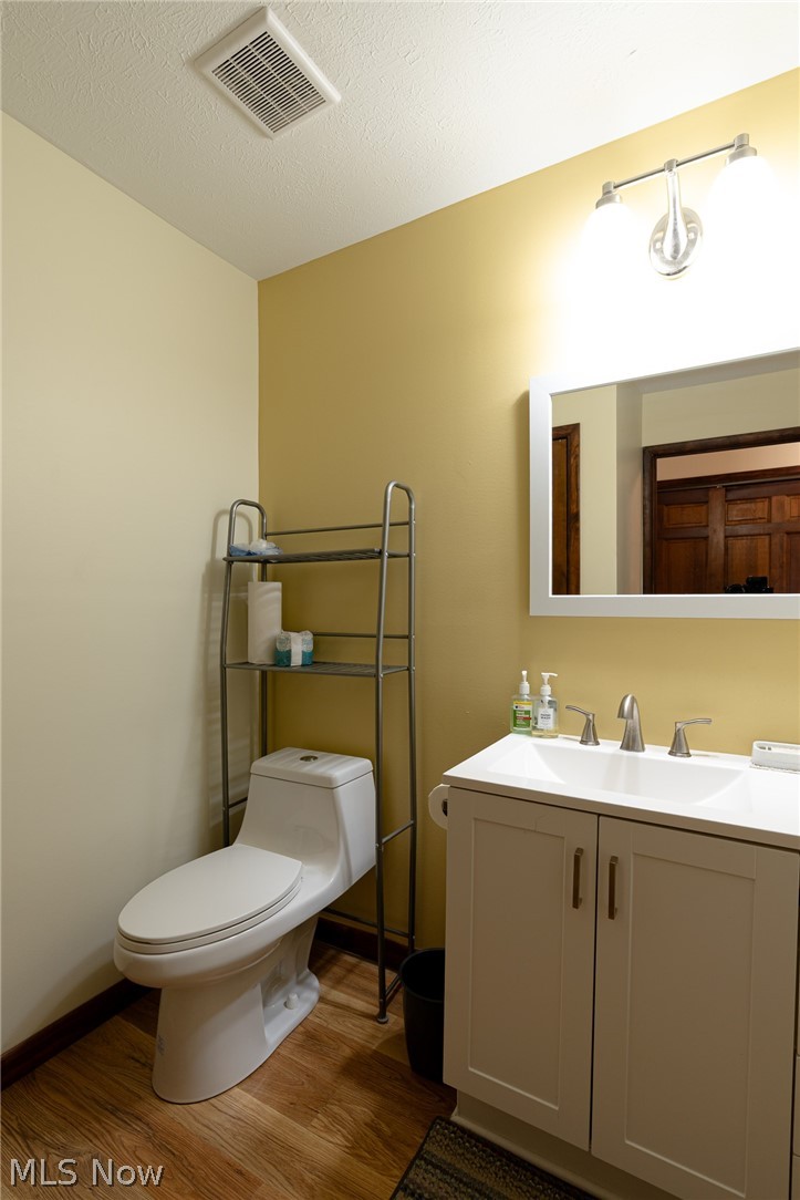 495 Cahoon Road Bay Village, OH 44140 - Photo 8 of 34 Gallery Image 8