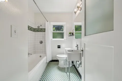 $1,199,000 | 2306 Ivy Drive, Oakland, CA 94606