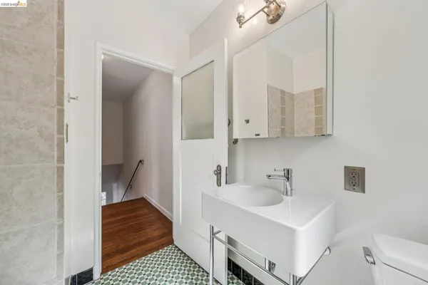 $1,199,000 | 2306 Ivy Drive, Oakland, CA 94606