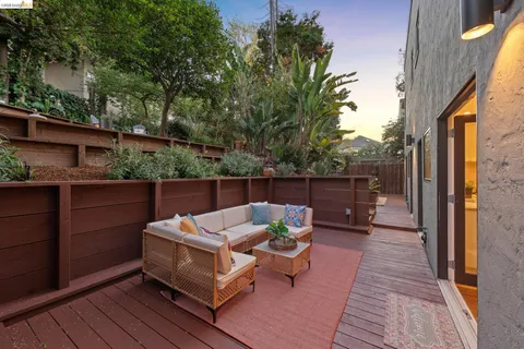 $1,199,000 | 2306 Ivy Drive, Oakland, CA 94606