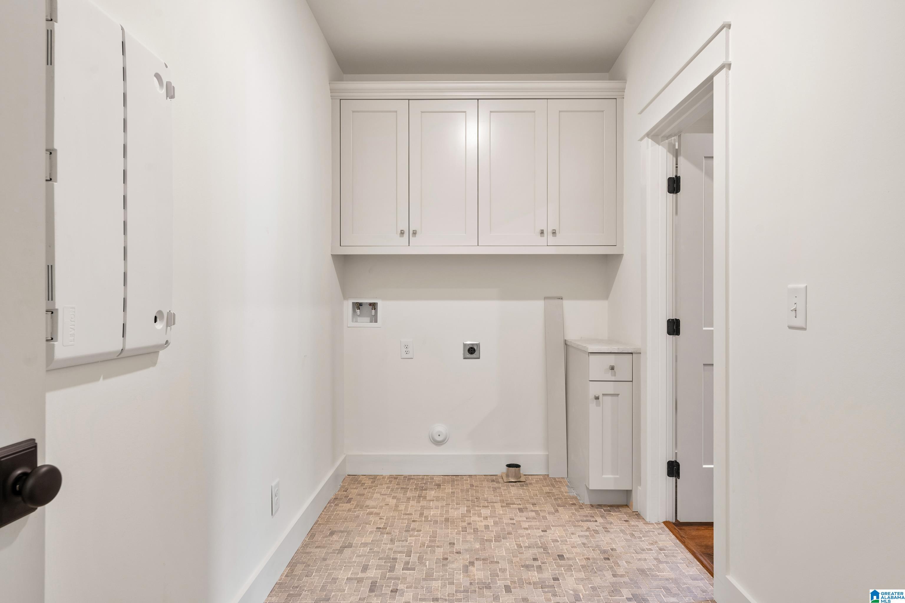 555 Oxmoor Road Birmingham, AL 35209 - Photo 35 of 55