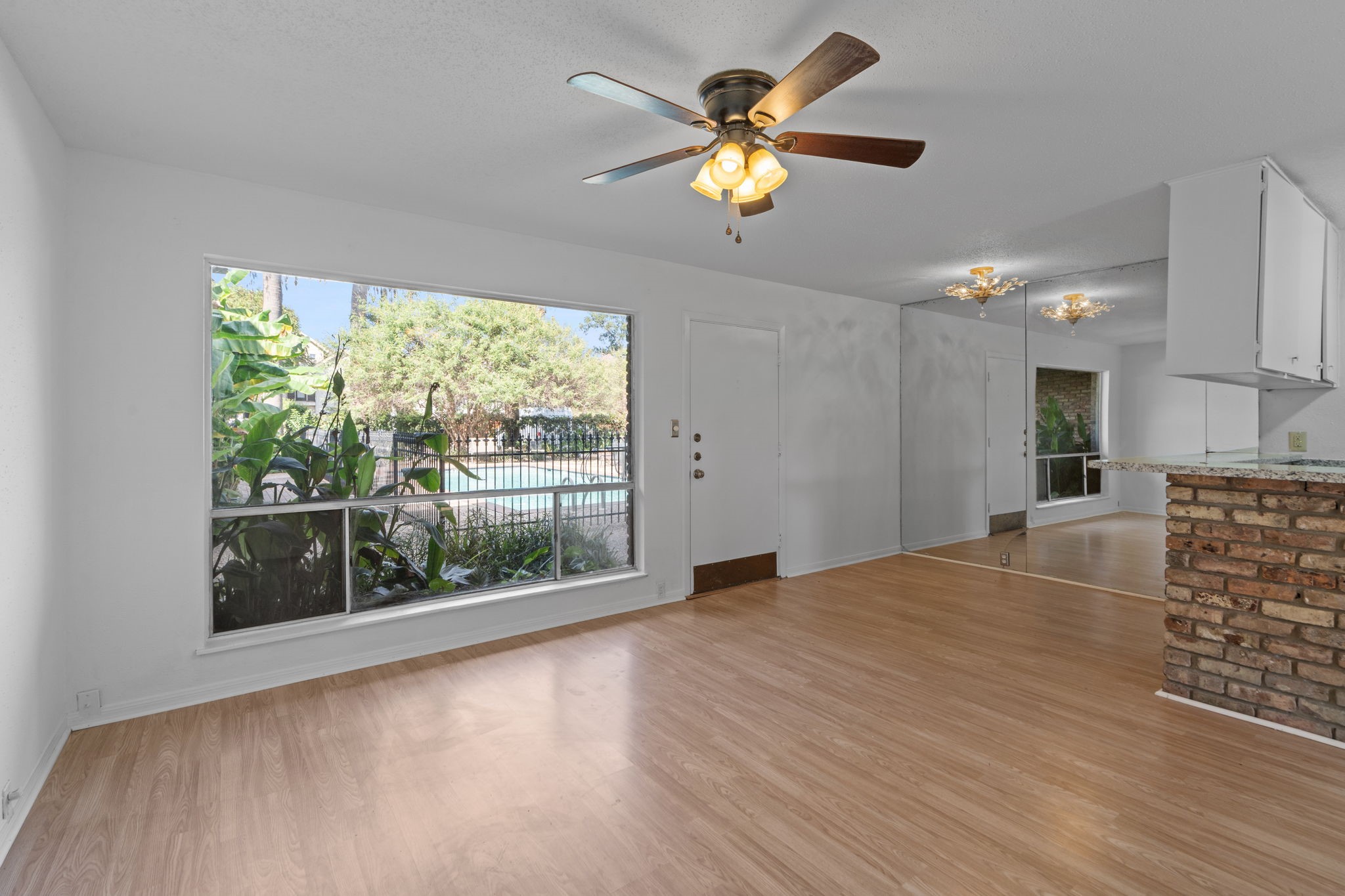 1849 Marshall Street, Unit 9 Houston, TX 77098 - Photo 6 of 25 Living Room - East Facing
