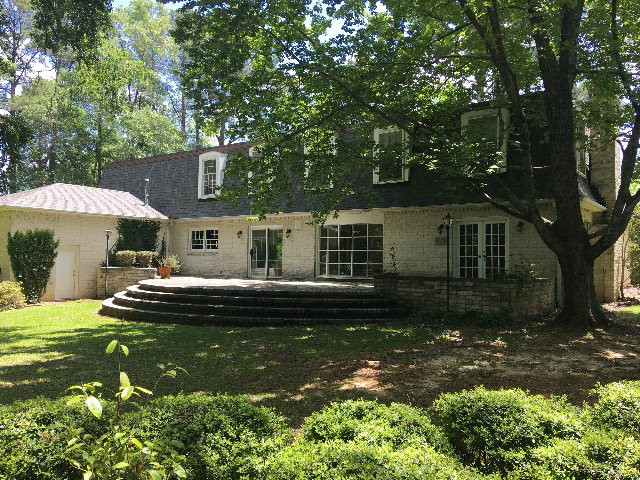 615 Columbia Road Edgefield, SC 29824 - Photo 3 of 21