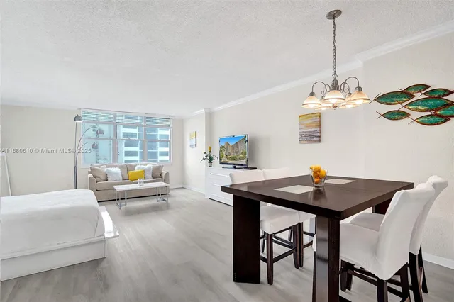 $2,100 | 2501 South Ocean Drive, Unit 903, Hollywood, FL 33019