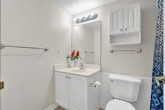 $2,100 | 2501 South Ocean Drive, Unit 903, Hollywood, FL 33019