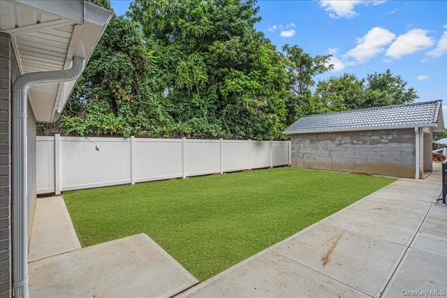 $1,740,000 | 150-21 Hawtree Street | Ozone Park