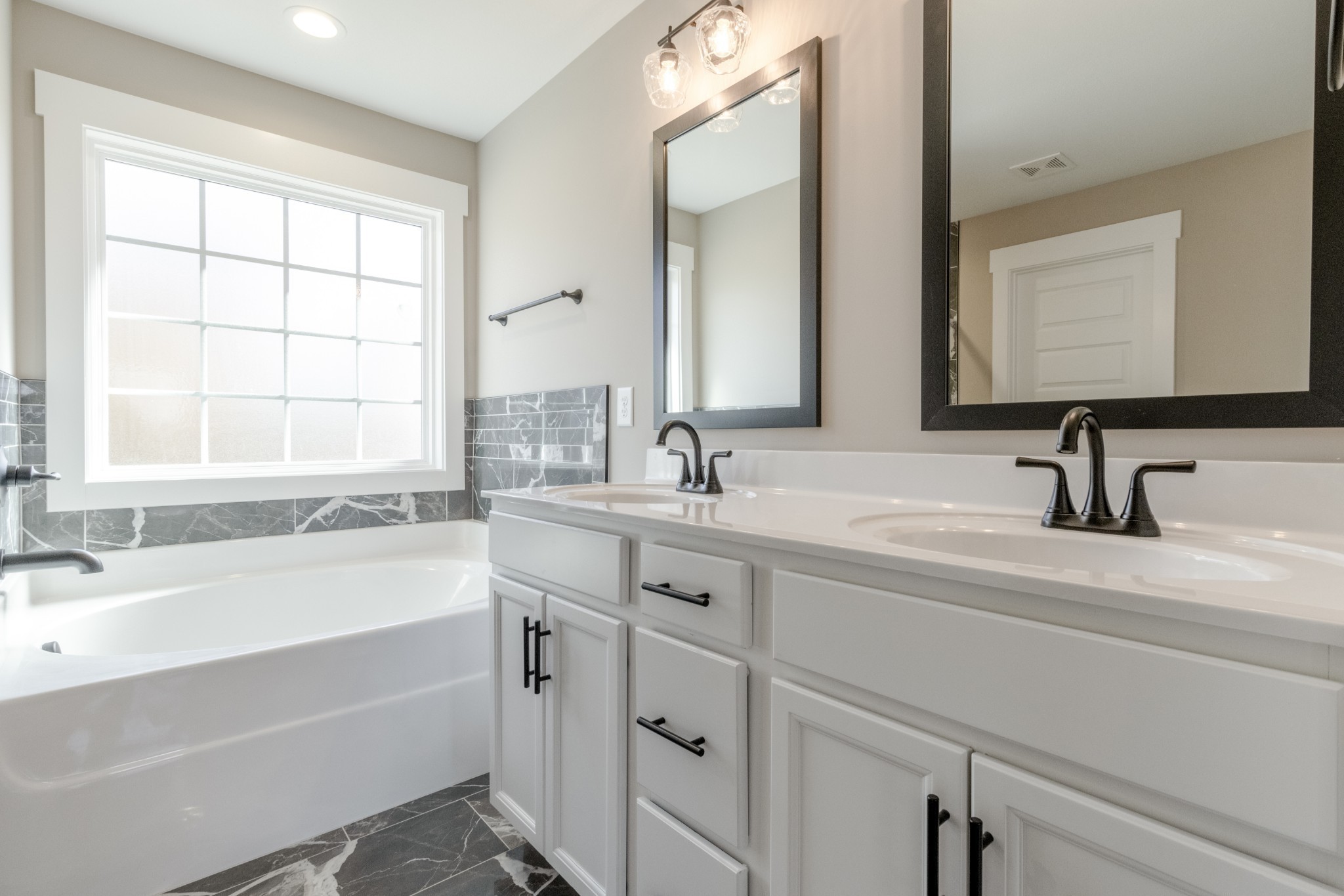 850 Limestone Way Clarksville, TN 37043 - Photo 18 of 20