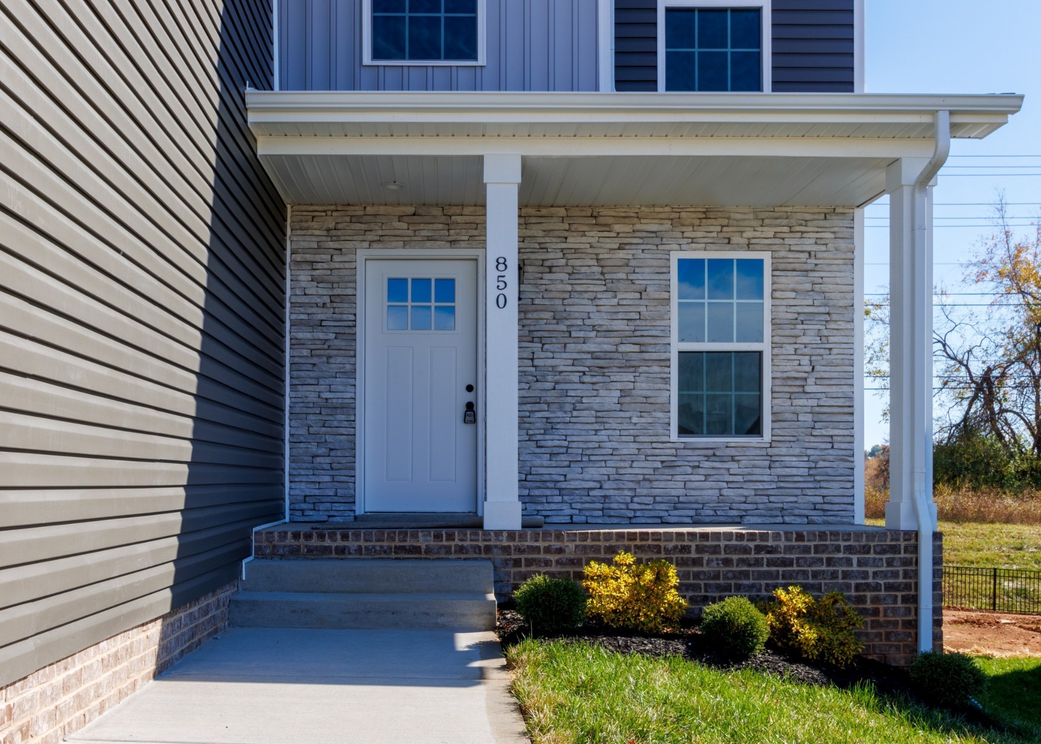 850 Limestone Way Clarksville, TN 37043 - Photo 2 of 20